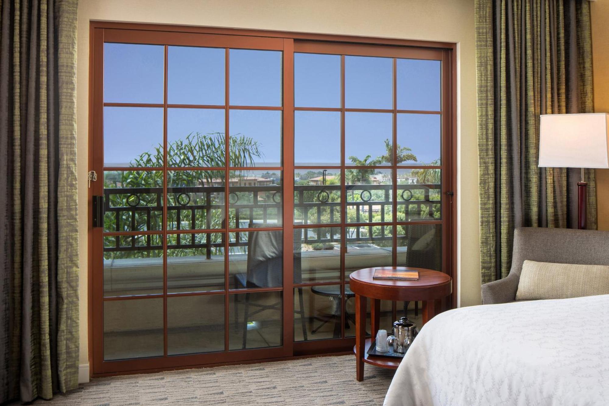 Sheraton Carlsbad Resort & Spa Exterior photo