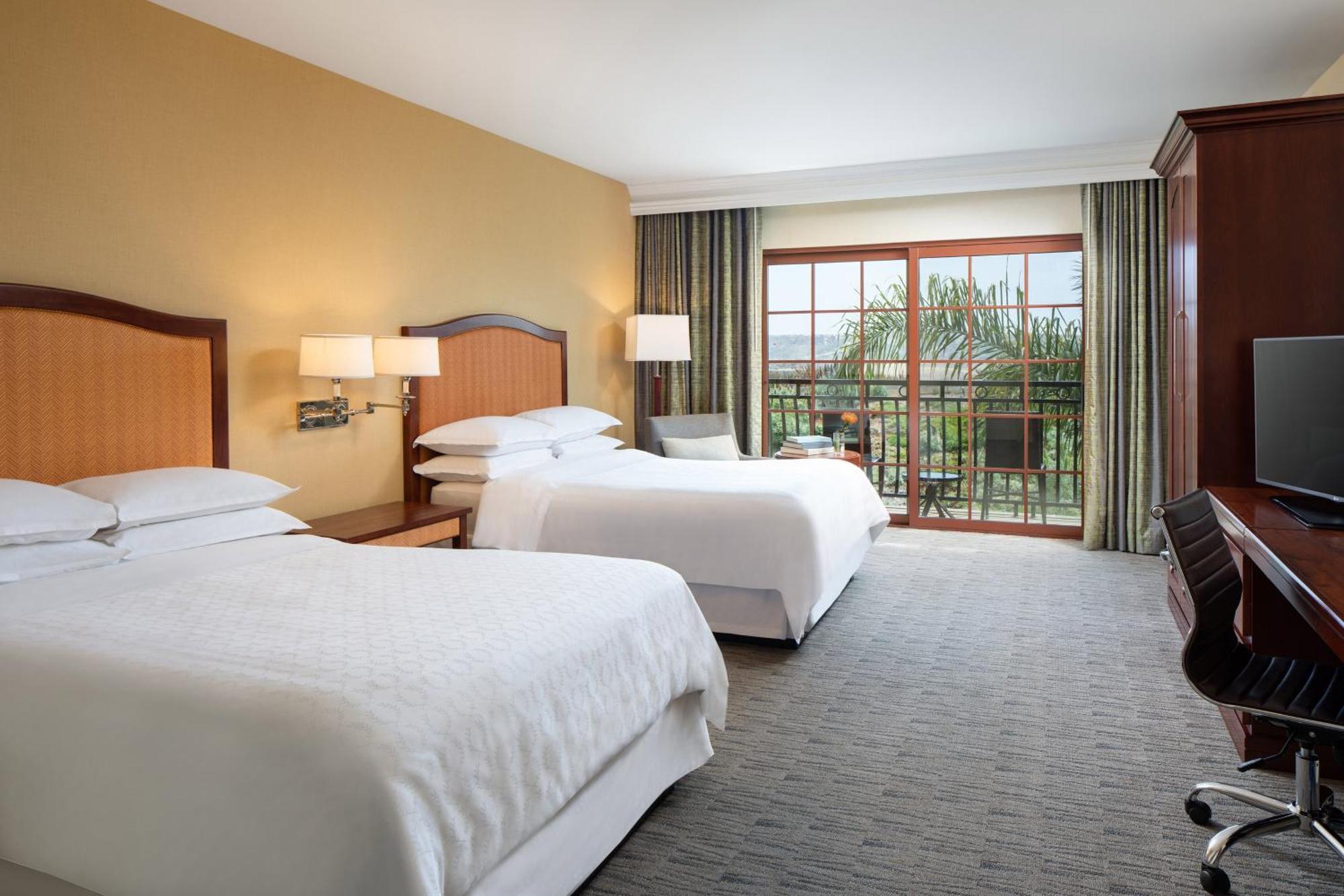 Sheraton Carlsbad Resort & Spa Exterior photo